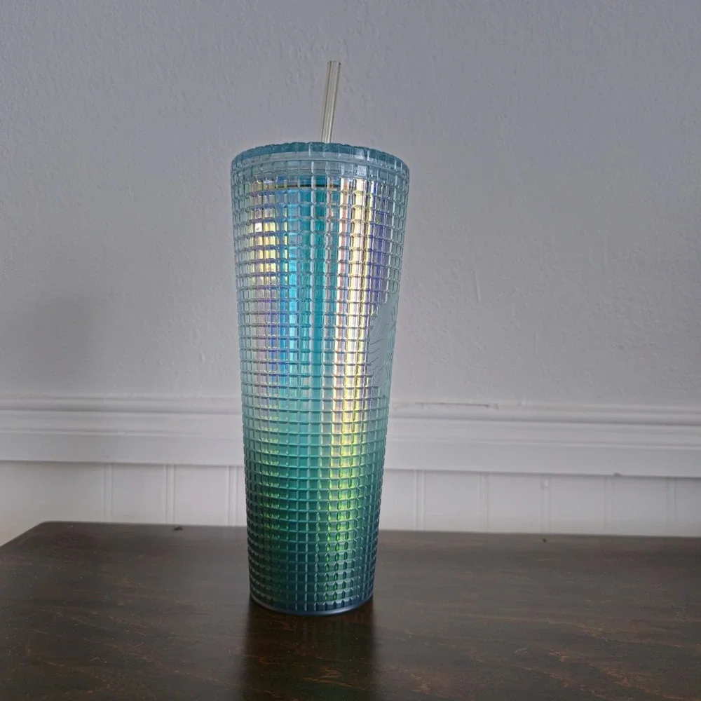 Starbucks 2022 Jeweled Rainforest Green Ombre Cold Cup Tumbler 24 oz Venti